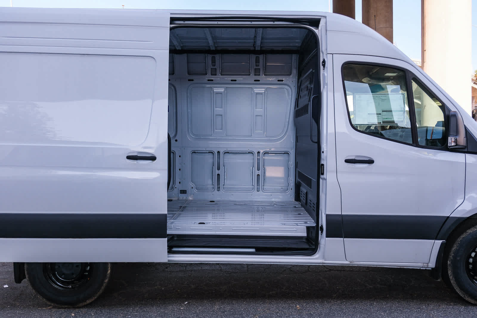 New 2025 Mercedes-Benz Sprinter 2500 image 15