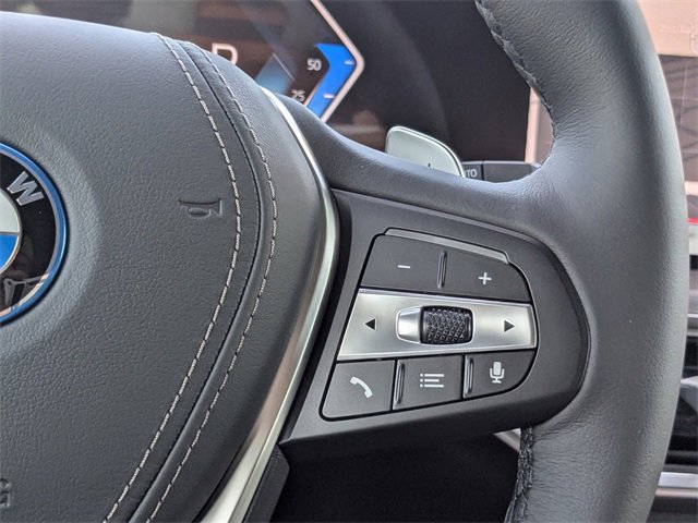 New 2026 BMW X5 xDrive50e image 30