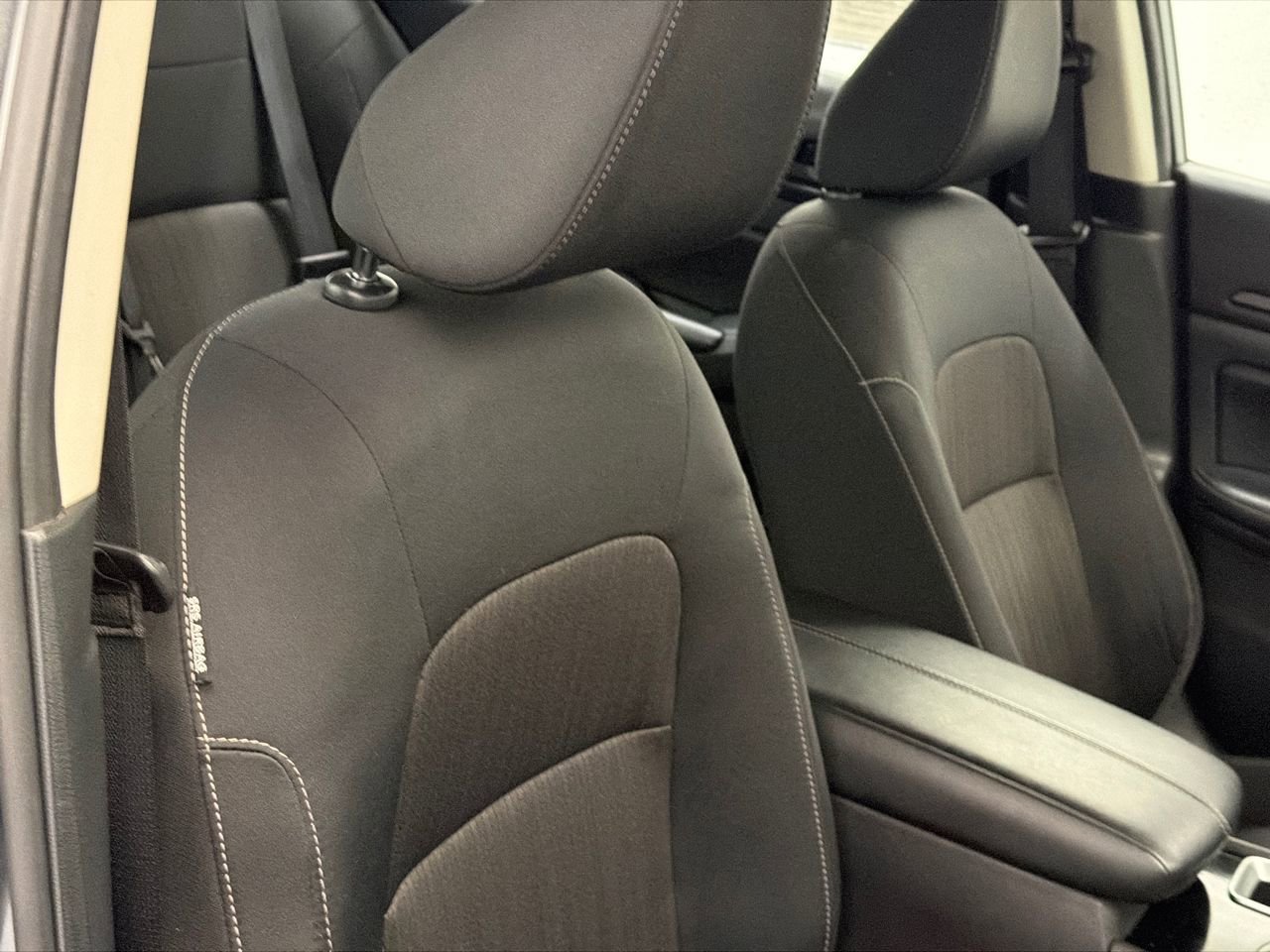 Used 2024 Nissan Altima 2.5 SV image 9