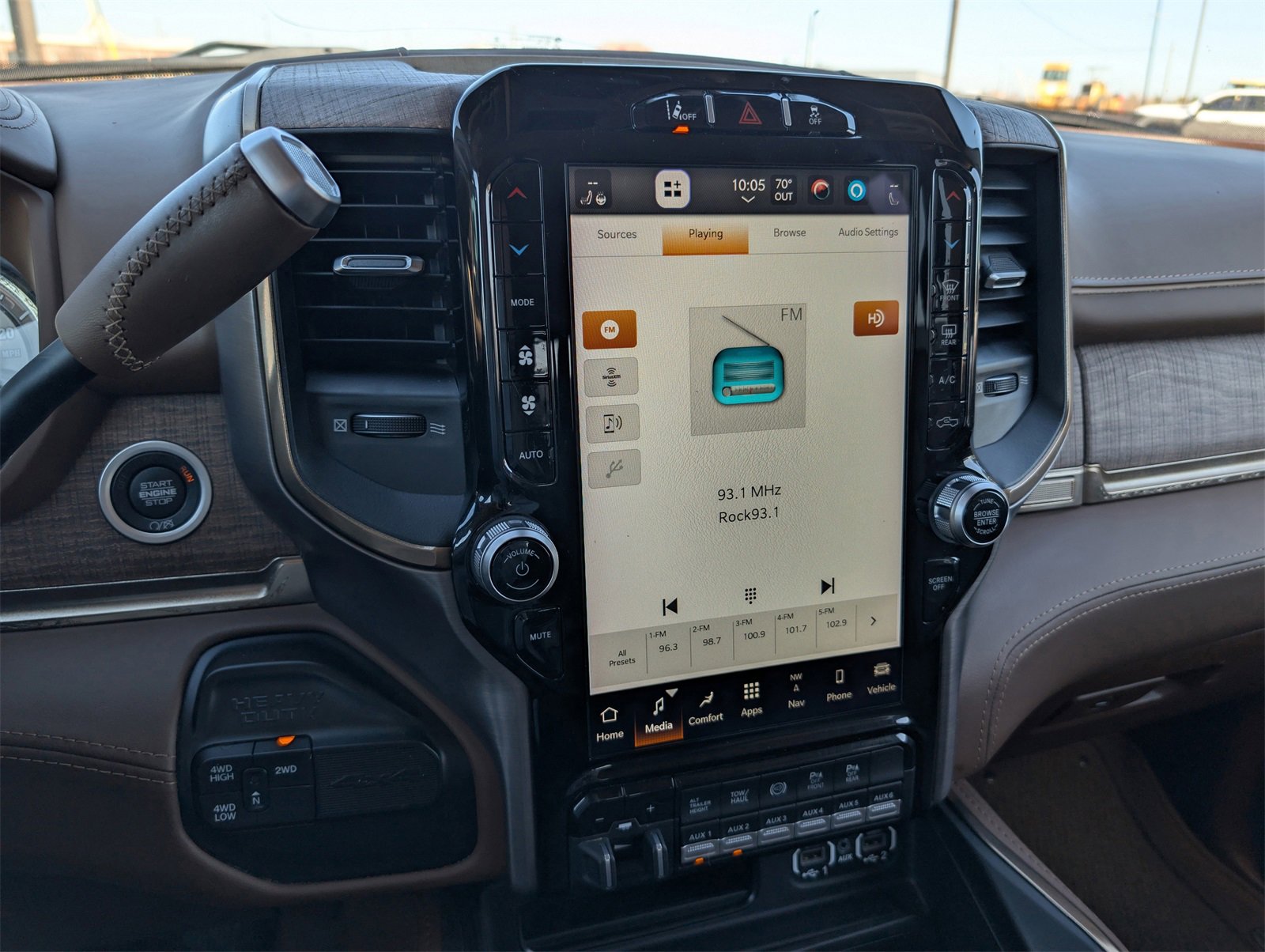 Used 2022 RAM 3500 Limited image 10