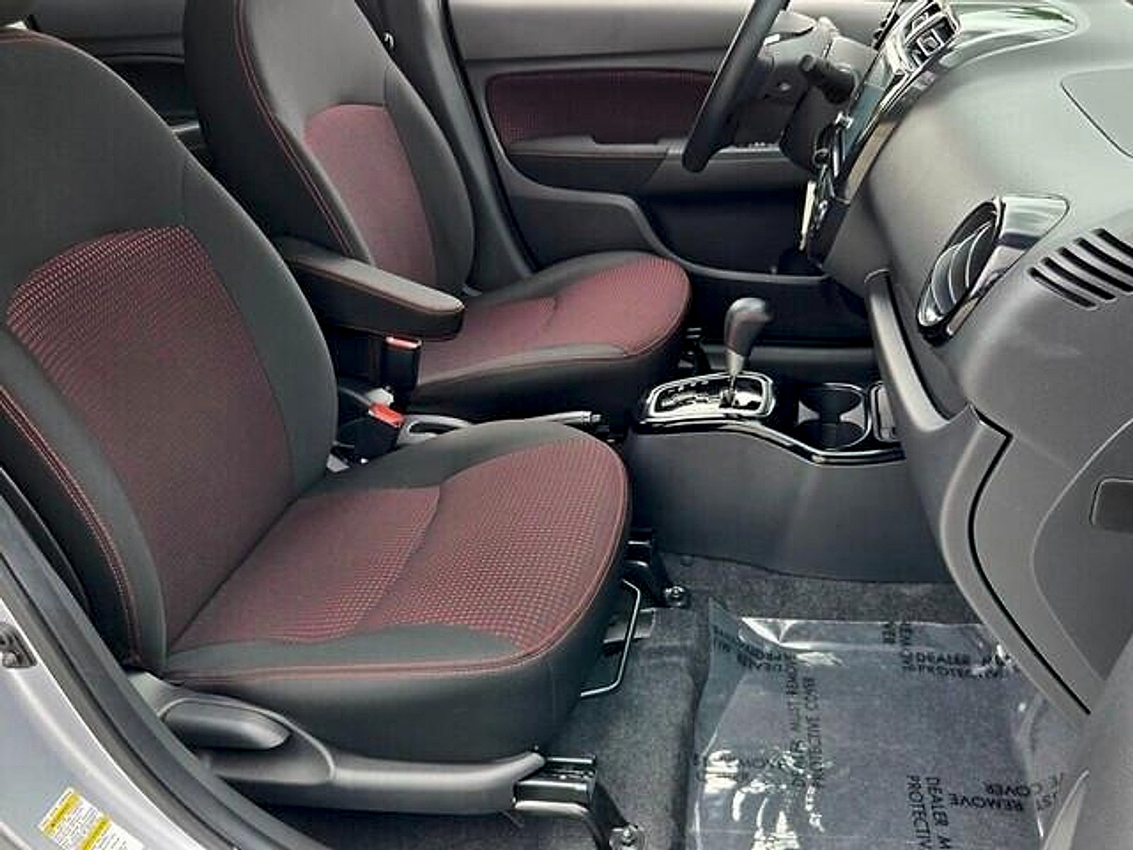 Used 2024 Mitsubishi Mirage Black Edition FWD image 16