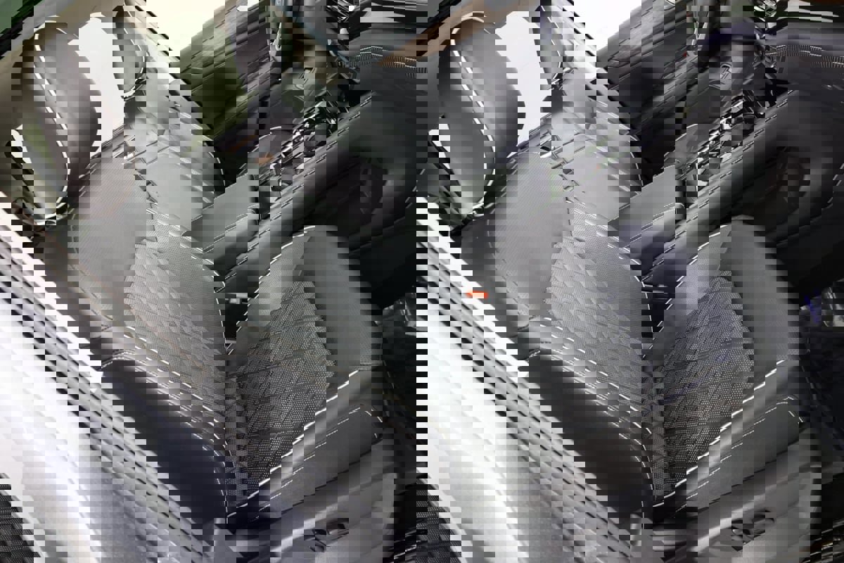 Used 2024 Volkswagen Atlas SEL Premium R-Line image 40