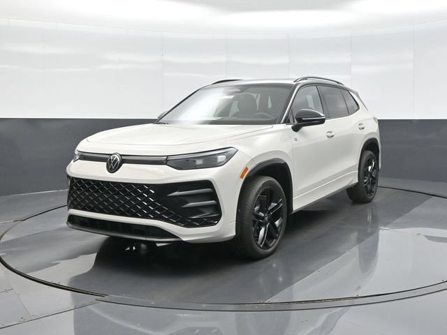New 2026 Volkswagen Tiguan SE R-Line AWD/4WD image 3