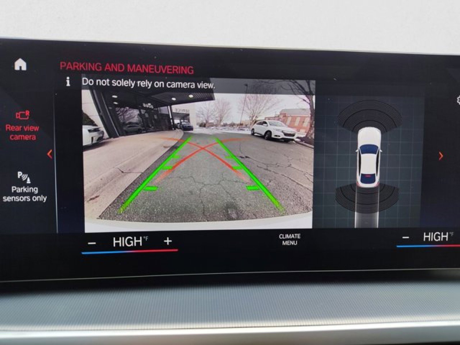 Used 2023 BMW i4 eDrive40 w/ M Sport Package image 17