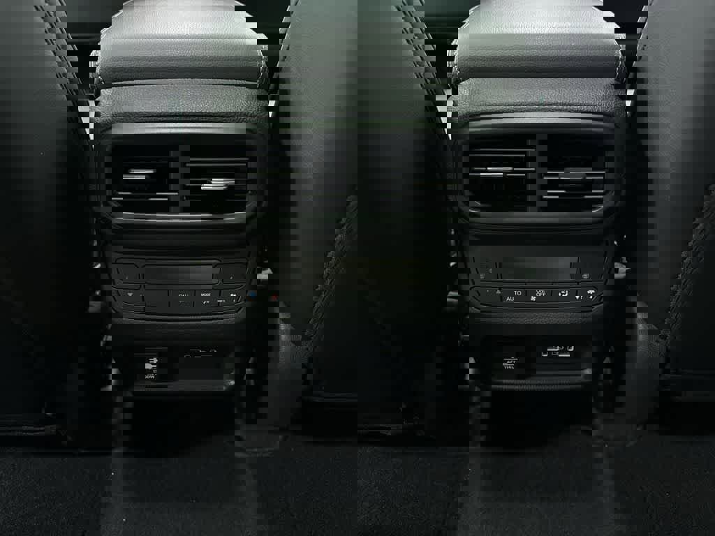 Used 2023 Honda Pilot Elite image 32