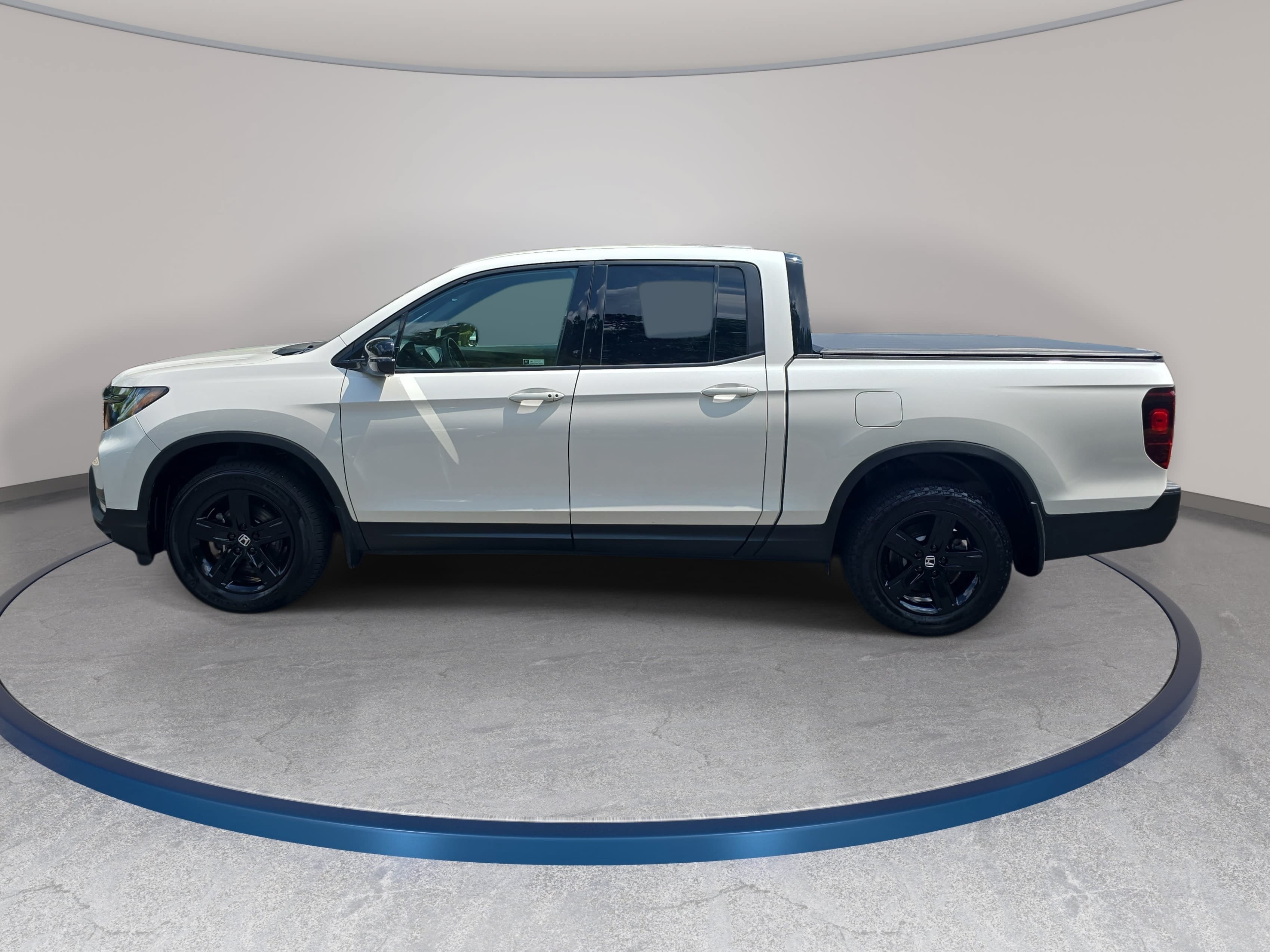Used 2023 Honda Ridgeline Black Edition image 8