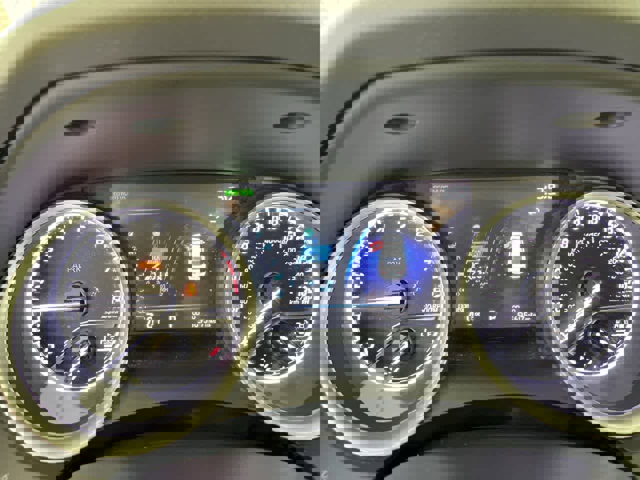 Used 2024 Toyota Camry XLE w/ Navigation Package image 16