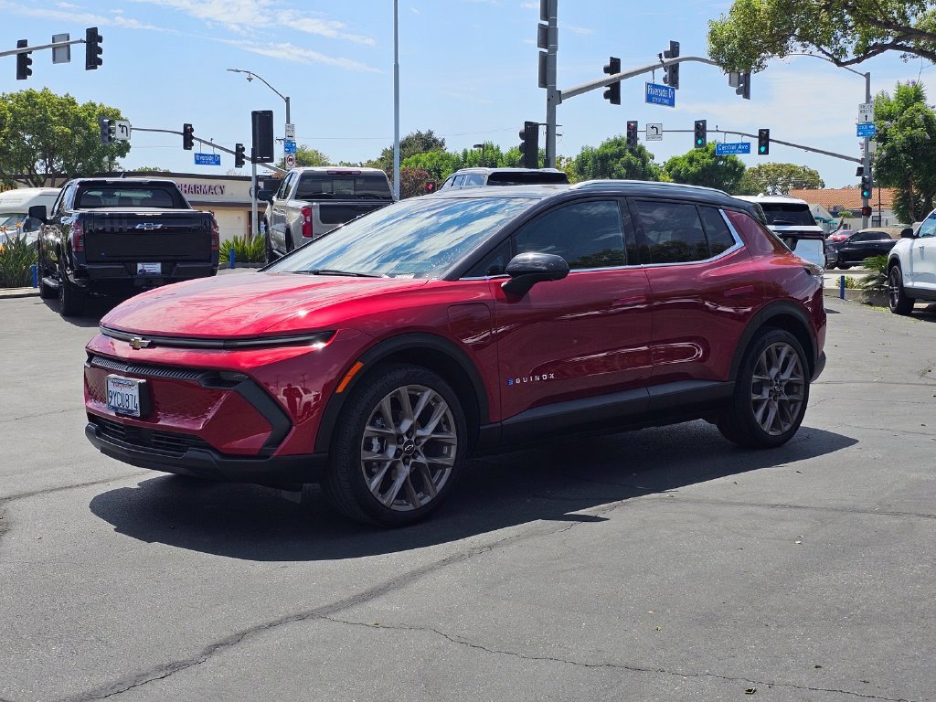 New 2026 Chevrolet Equinox EV LT FWD image 4