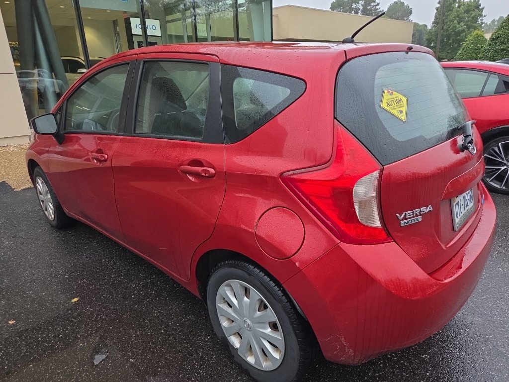 Used 2020 Nissan Versa S FWD image 4