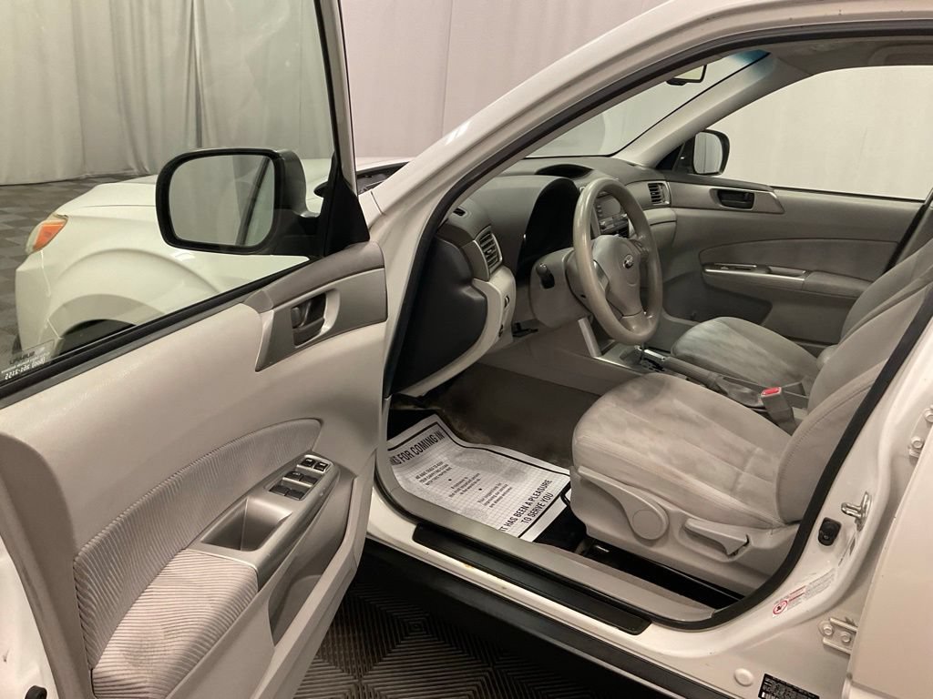 Used 2010 Subaru Forester 2.5X AWD/4WD image 7