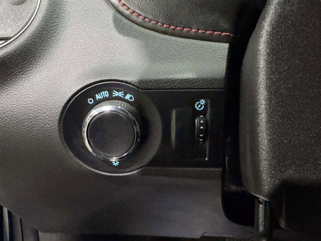 Used 2013 Chevrolet Camaro SS w/ Hot Wheels Special Edition image 36