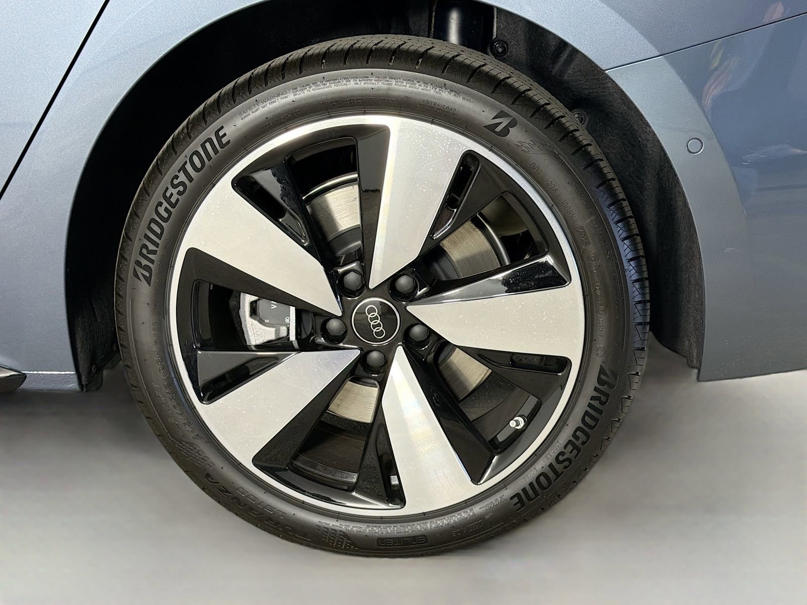 New 2026 Audi A5 2.0T Premium Plus AWD/4WD image 32