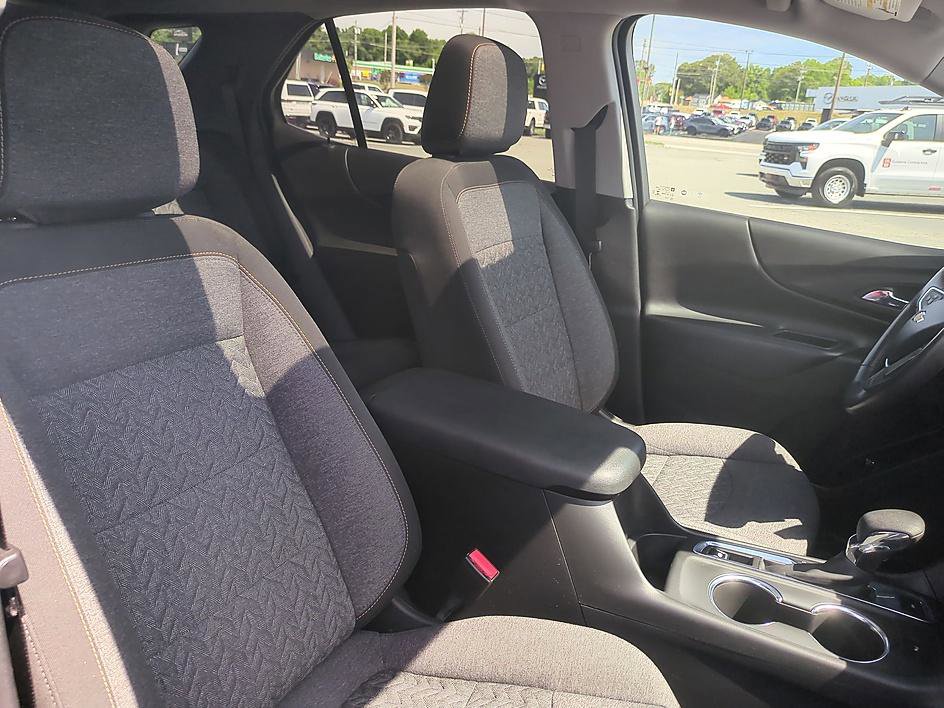 Used 2022 Chevrolet Equinox LT AWD/4WD image 32