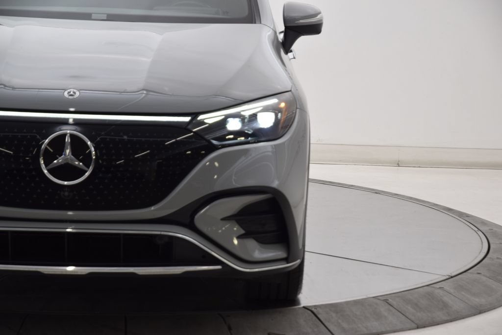 Certified 2023 Mercedes-Benz EQE 500 4MATIC SUV image 10