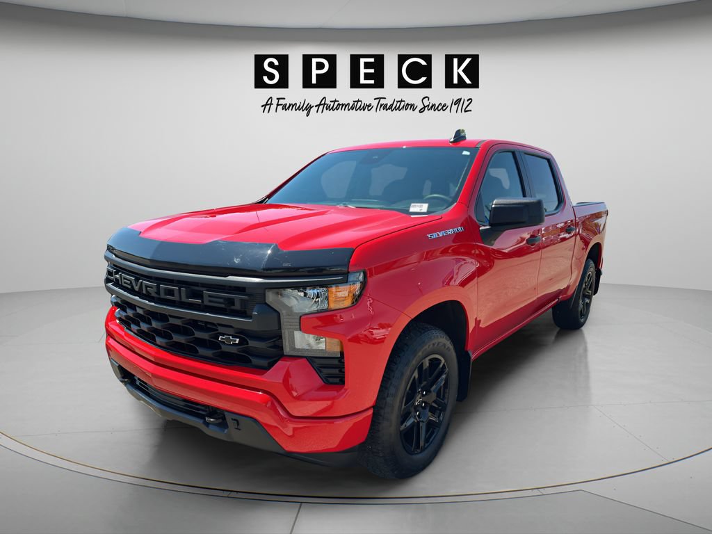 Used 2024 Chevrolet Silverado 1500 Custom AWD/4WD image 1