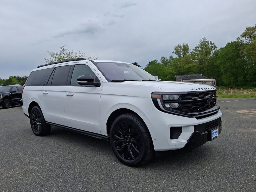Used 2025 Ford Expedition Max Platinum w/ Stealth Appearance Package