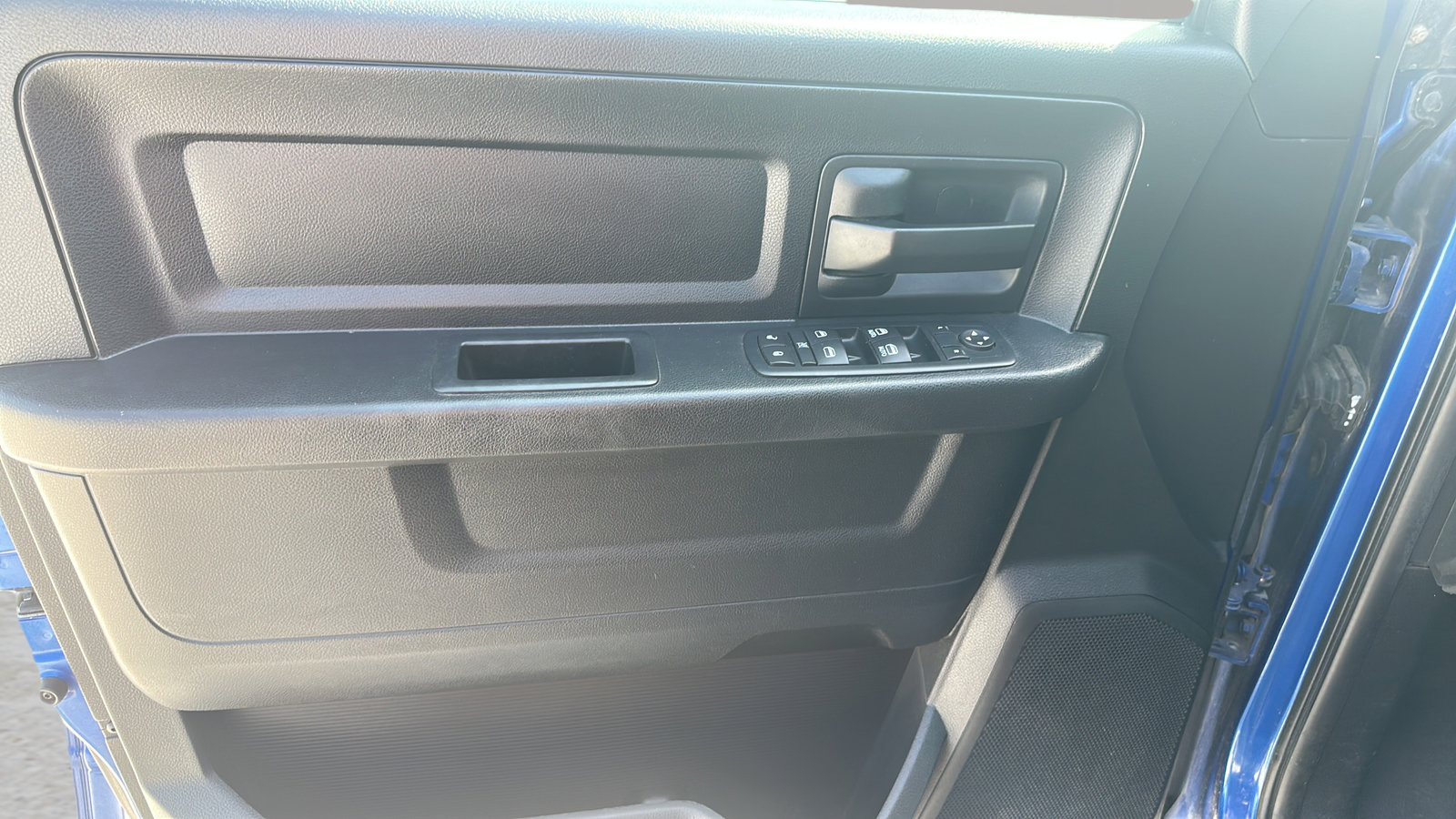 Used 2016 RAM 1500 Tradesman w/ Popular Equipment Group AWD/4WD image 18