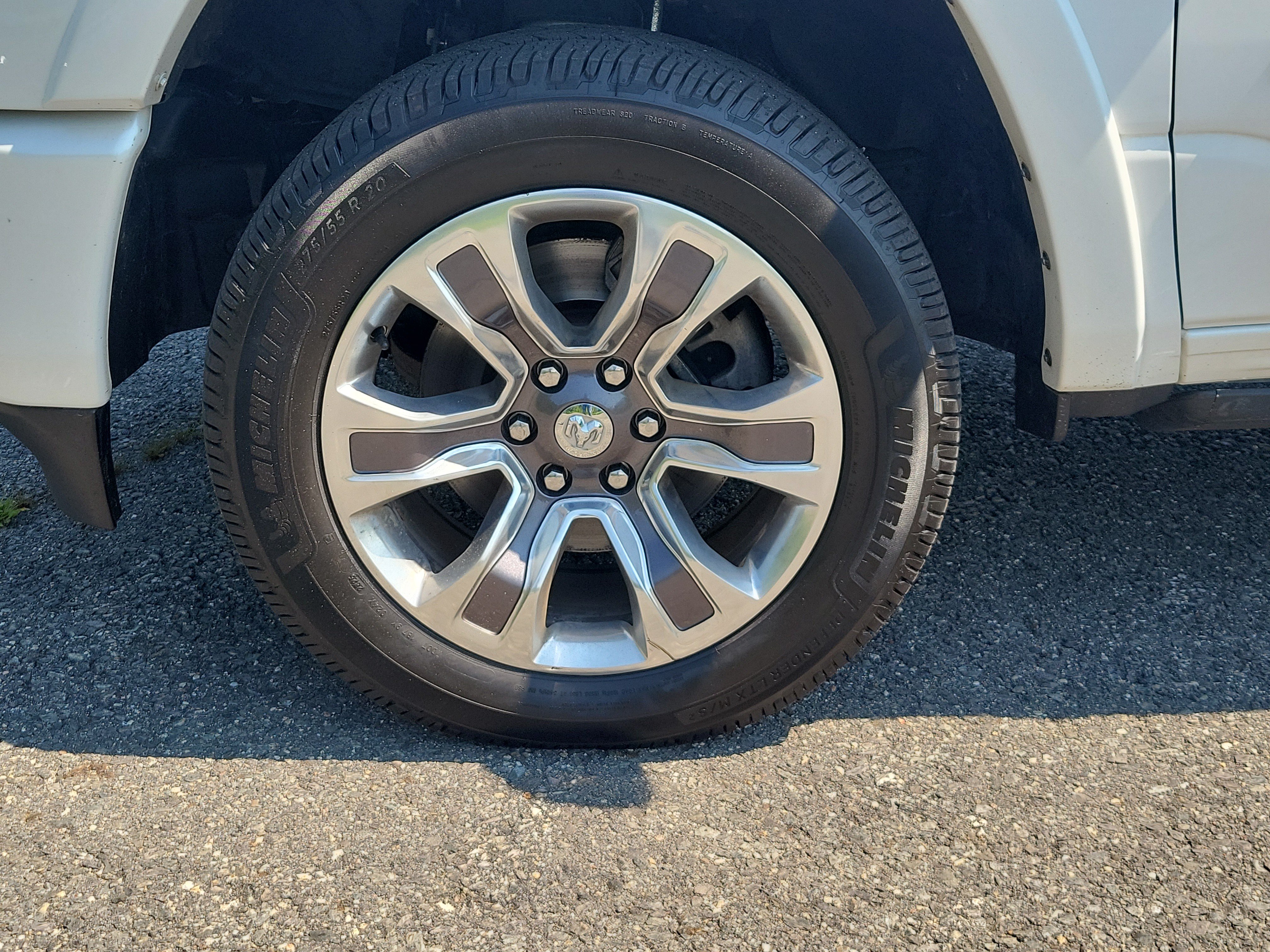 Used 2021 RAM 1500 Limited AWD/4WD image 12