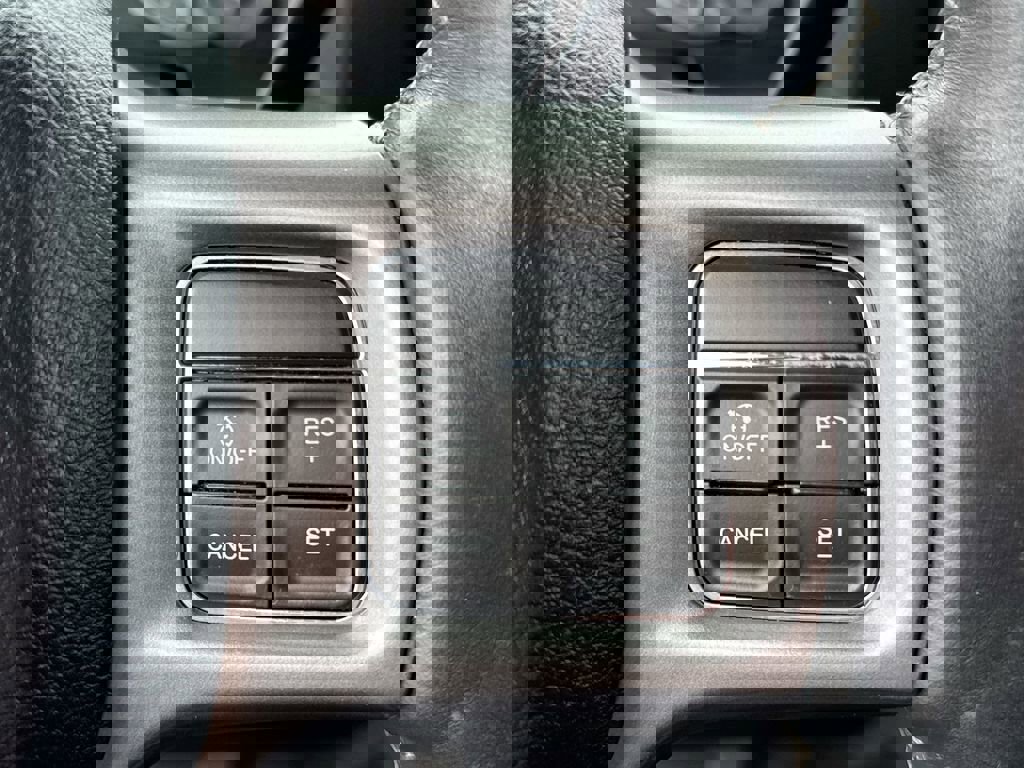 Used 2014 RAM 2500 Limited image 40