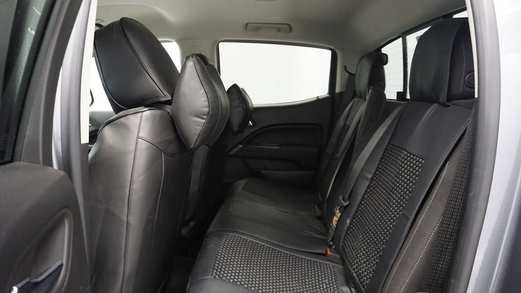 Used 2020 GMC Canyon SLE w/ Elevation Edition image 32