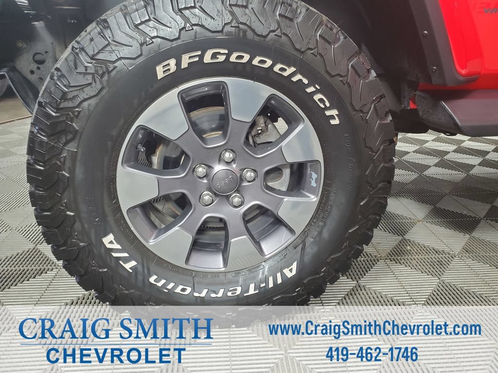 Used 2019 Jeep Wrangler Unlimited Sahara w/ Cold Weather Group AWD/4WD image 31