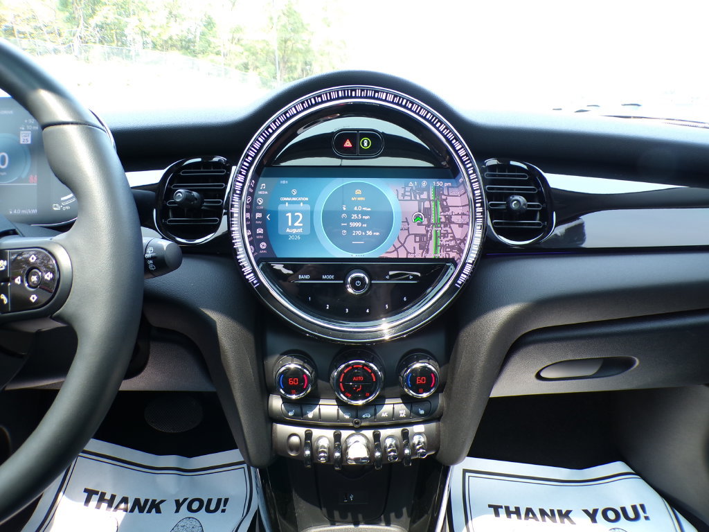 Used 2024 MINI Cooper SE FWD image 23