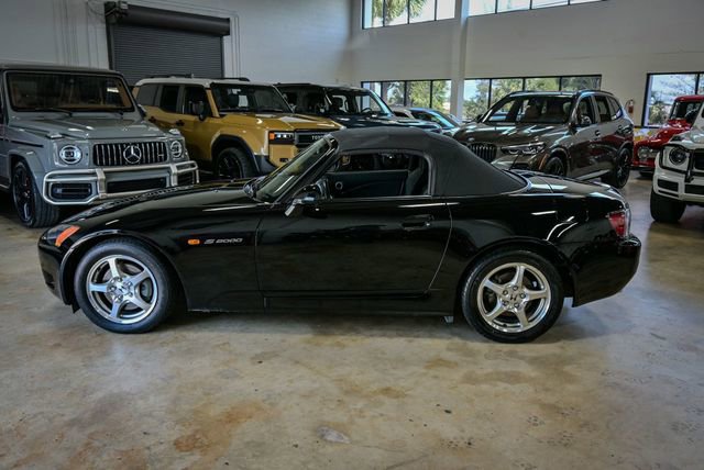 Used 2002 Honda S2000 image 2