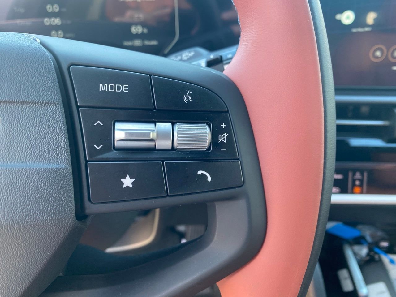 New 2026 Kia Sportage SX image 15