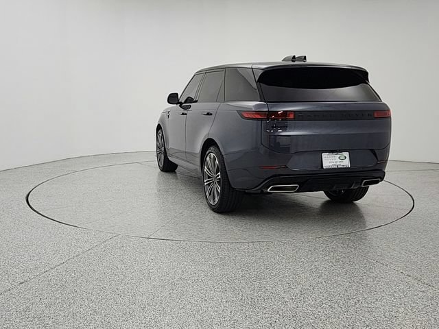 Used 2026 Land Rover Range Rover Sport Dynamic SE AWD/4WD image 6