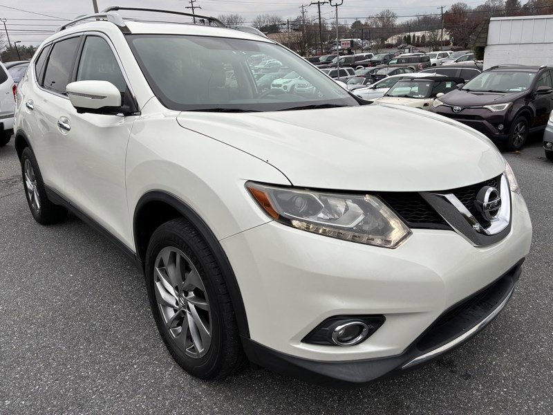Used 2015 Nissan Rogue SL w/ SL Premium Package