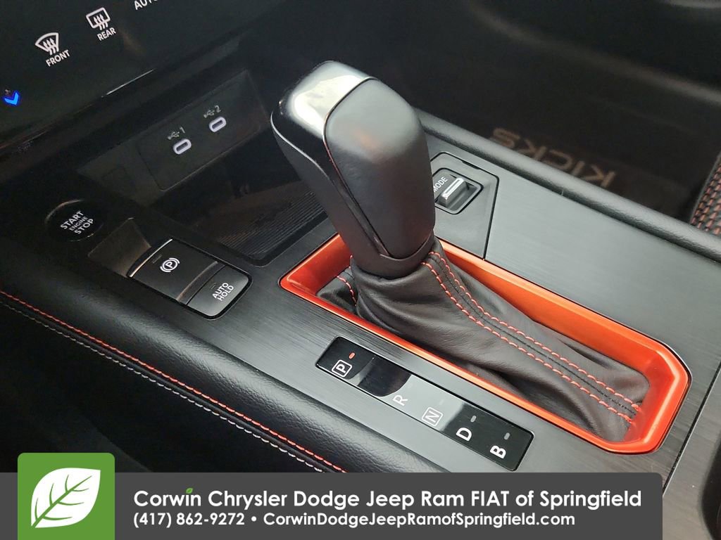 Used 2025 Nissan Kicks SR w/ Illumination Package image 26