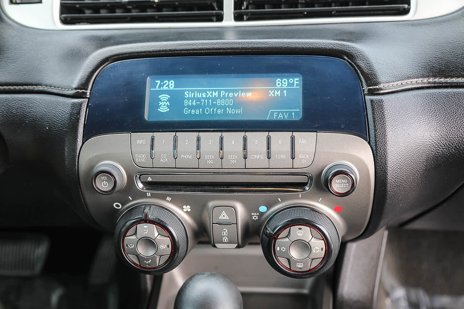 Used 2015 Chevrolet Camaro LS RWD image 15