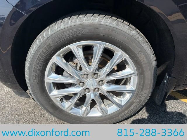 Used 2020 Buick Enclave Premium w/ Surround and Sites Package AWD/4WD image 31