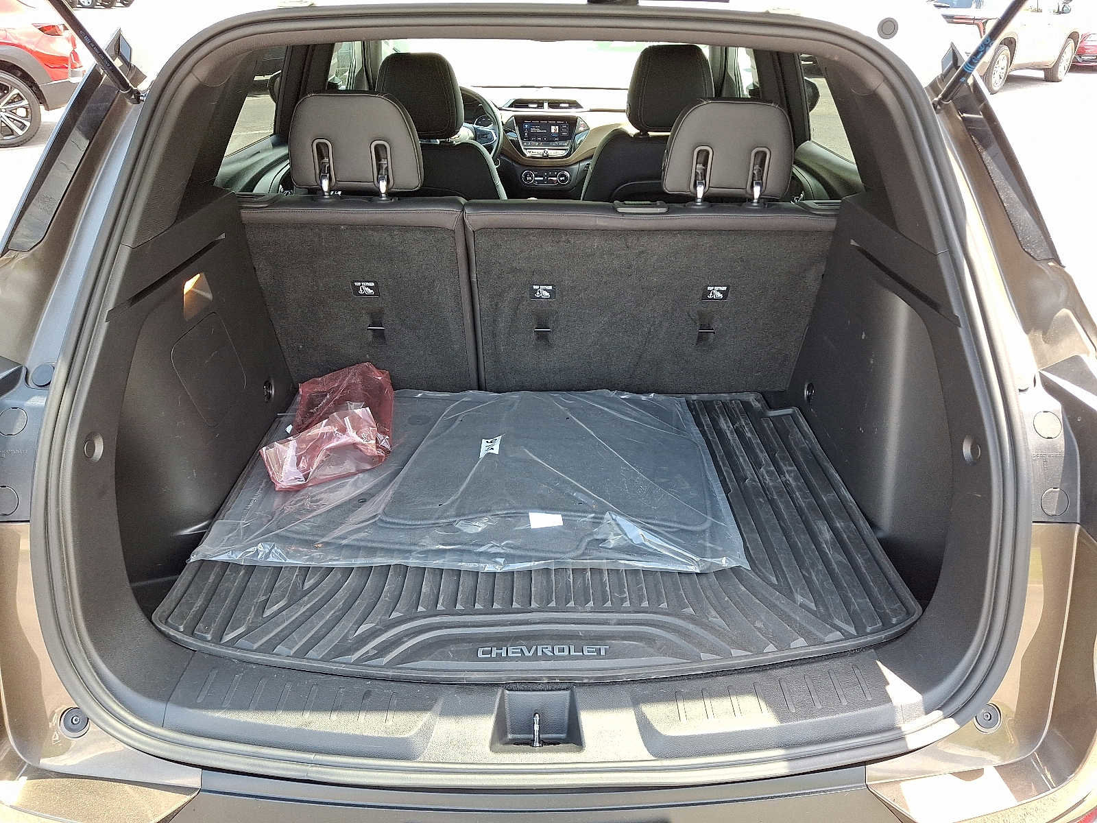 Used 2021 Chevrolet TrailBlazer ACTIV w/ Technology Package AWD/4WD image 28