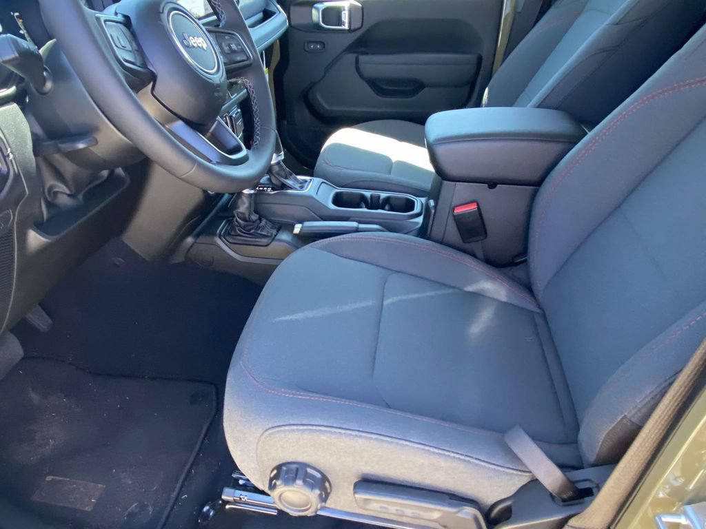 New 2026 Jeep Gladiator Rubicon AWD/4WD image 41