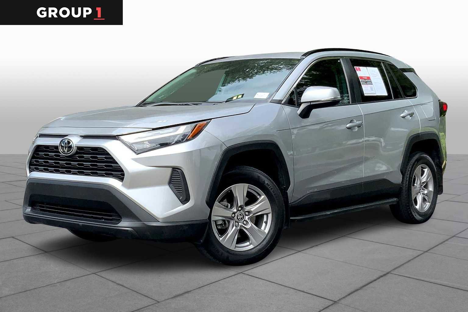 Used 2022 Toyota RAV4 XLE w/ Convenience Package