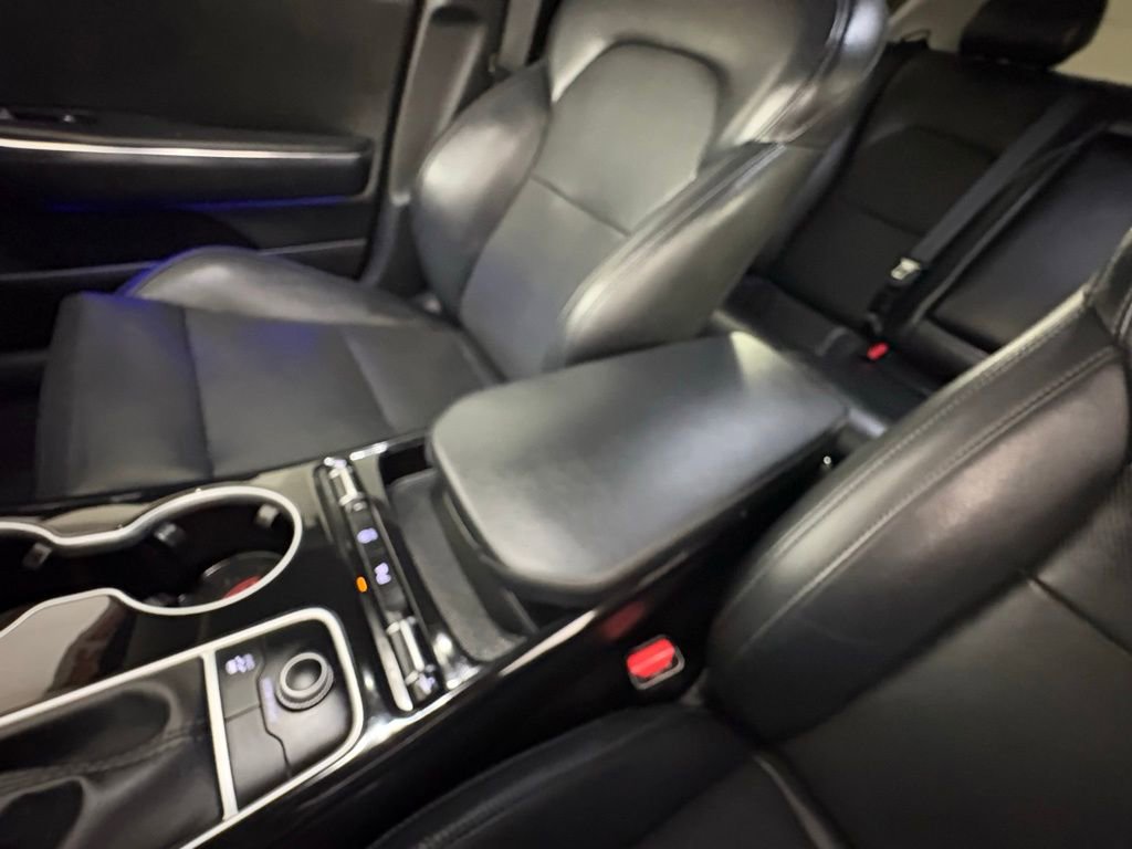 Used 2019 Kia Stinger image 30