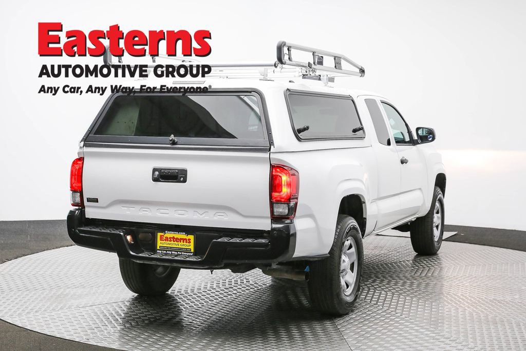 Used 2022 Toyota Tacoma SR image 5