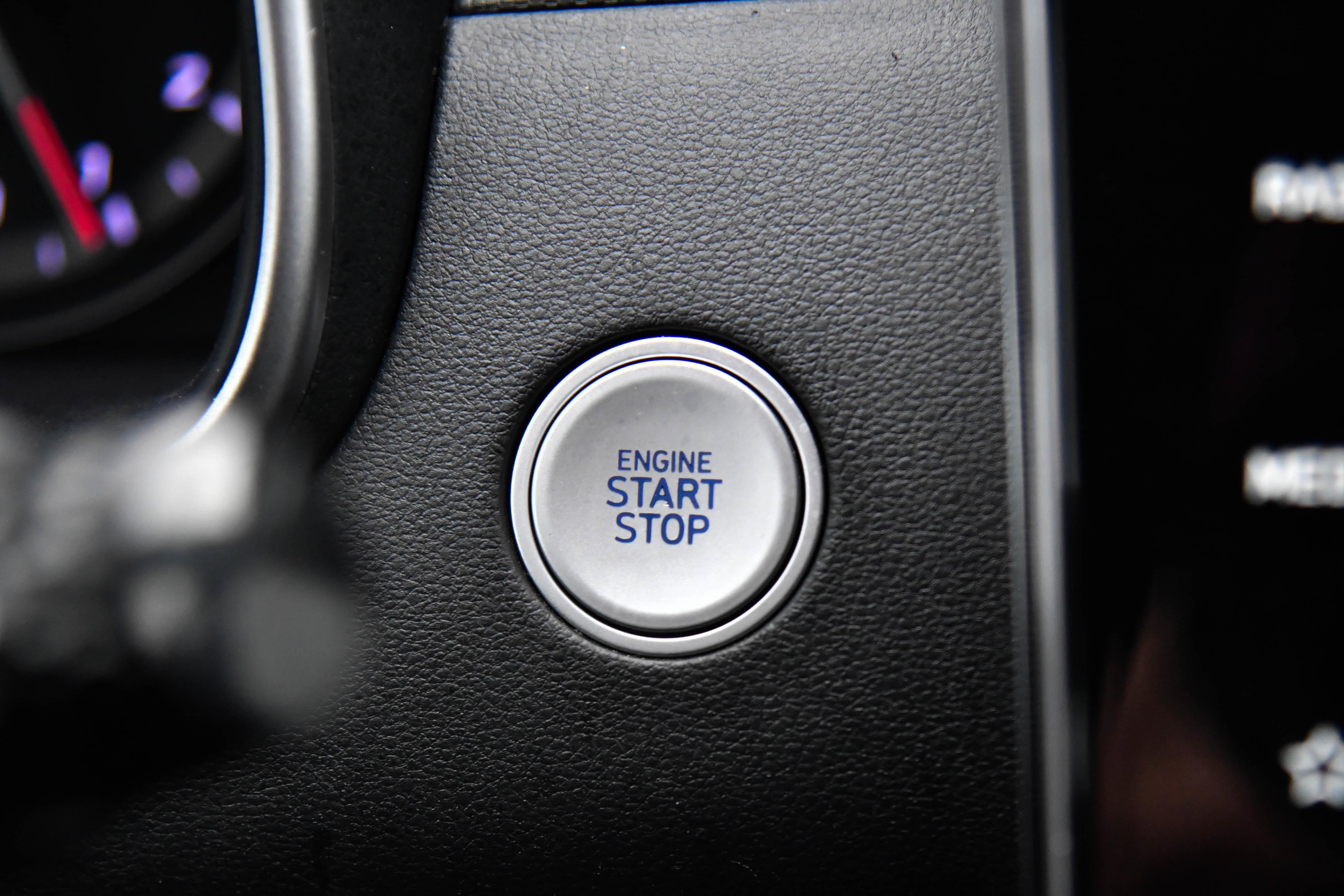 Used 2024 Hyundai Santa Cruz SEL image 28