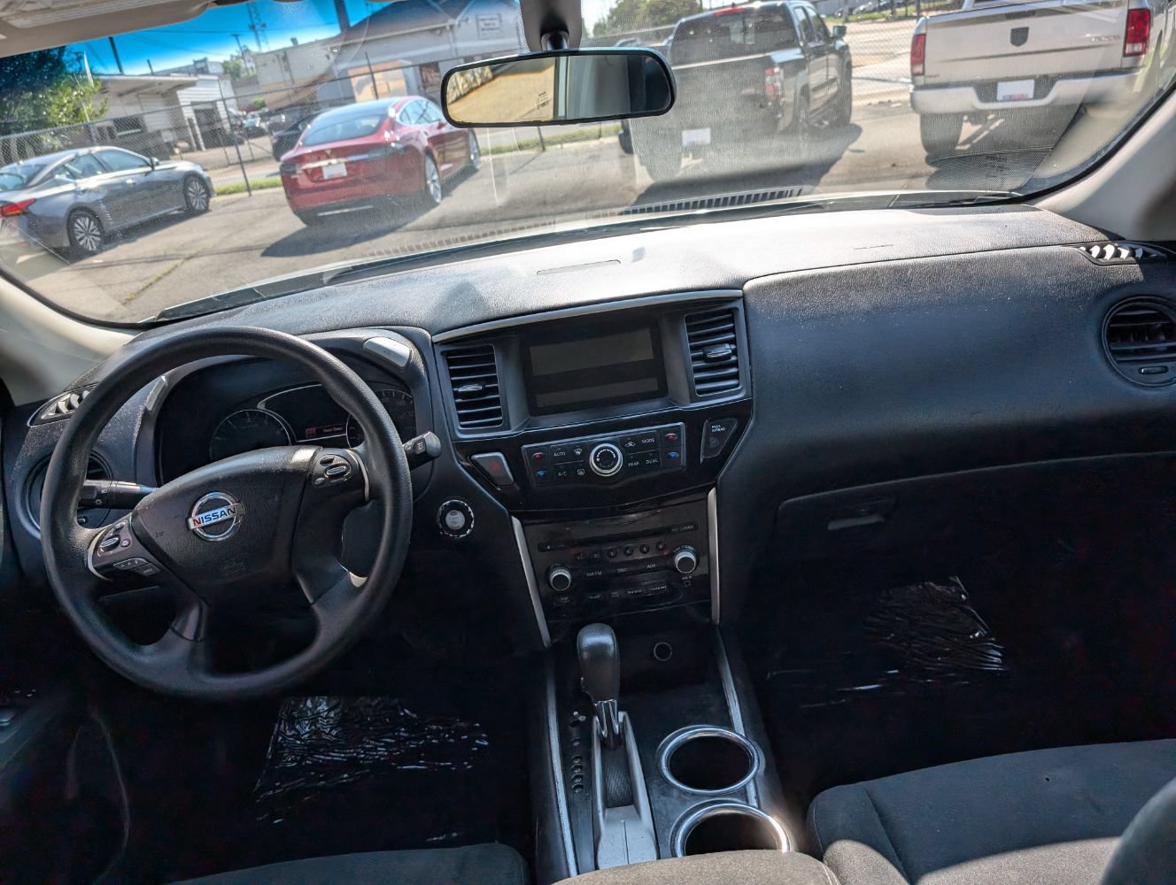 Used 2016 Nissan Pathfinder S FWD image 13
