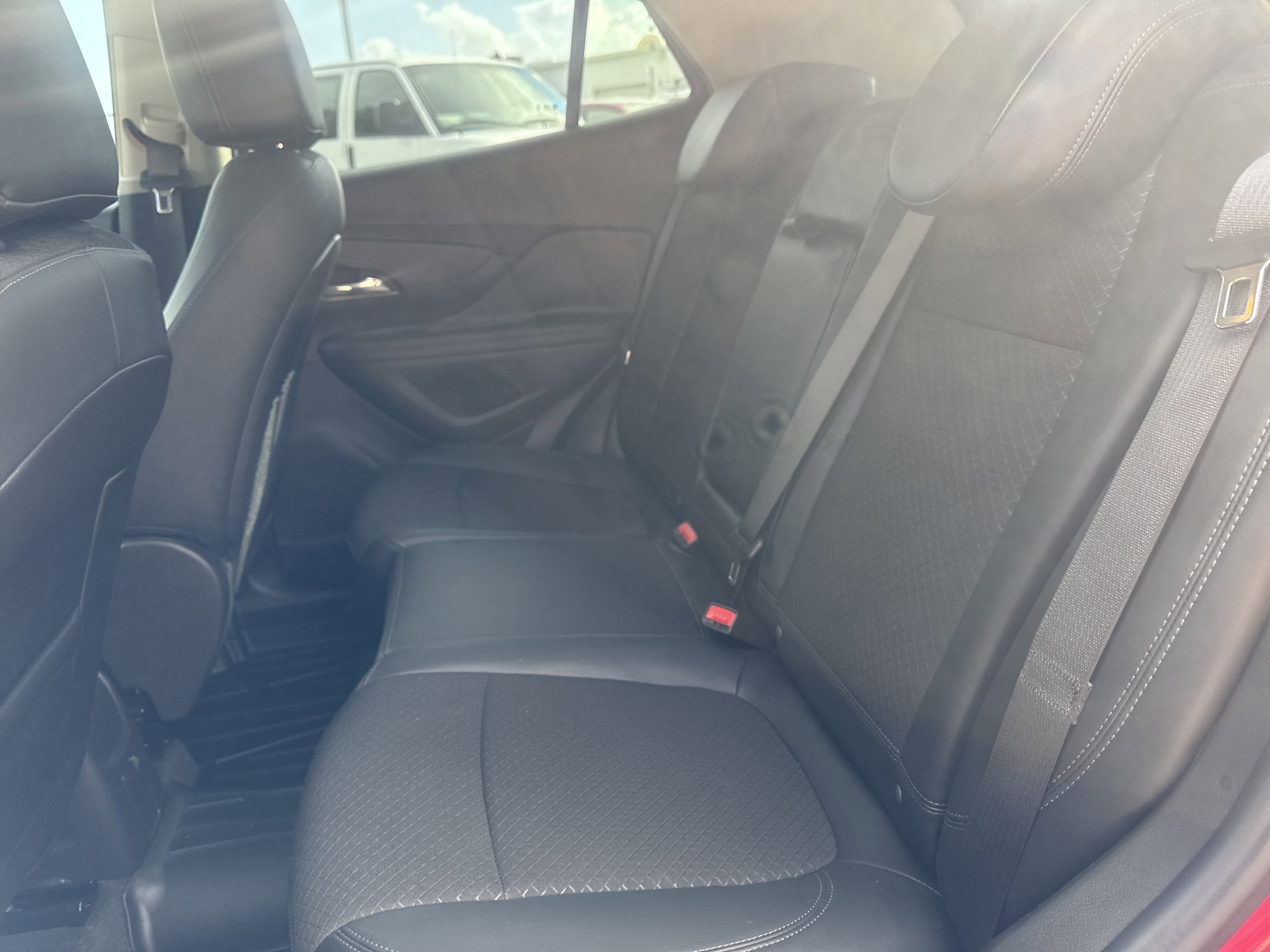 Used 2019 Buick Encore Preferred image 9