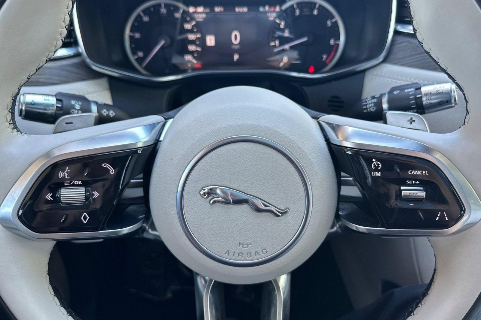 Used 2022 Jaguar F-PACE S AWD/4WD image 10
