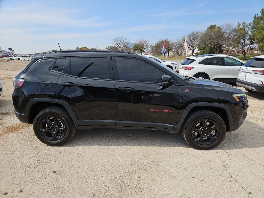 Used 2023 Jeep Compass Trailhawk w/ Trailhawk Elite Group image 12