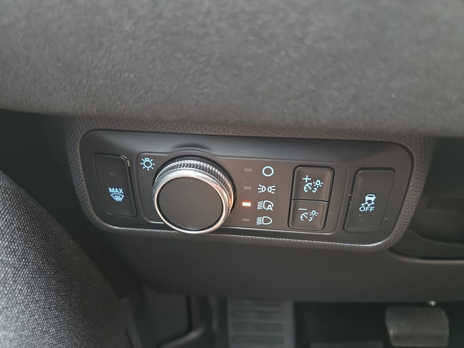 Used 2021 Ford Mustang Mach-E GT image 35