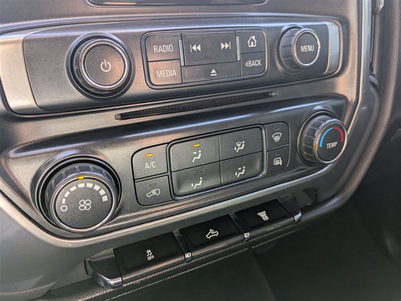 Used 2015 Chevrolet Silverado 2500 LT AWD/4WD image 23
