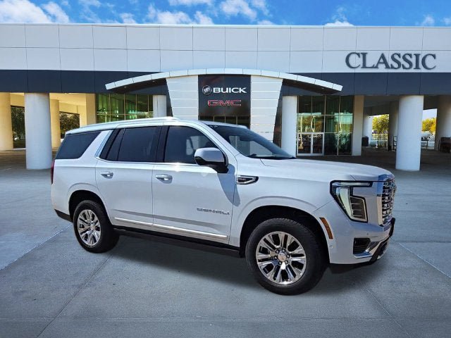 New 2027 GMC Yukon Denali w/ Sun & Power Step Package AWD/4WD image 2