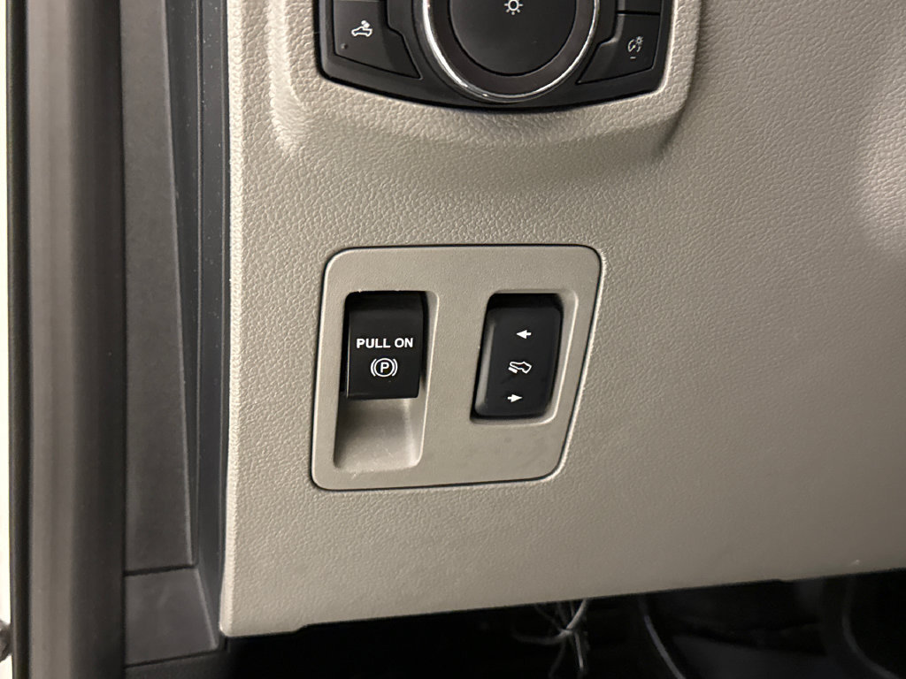 Used 2017 Ford F150 XLT w/ Equipment Group 301A Mid RWD image 22