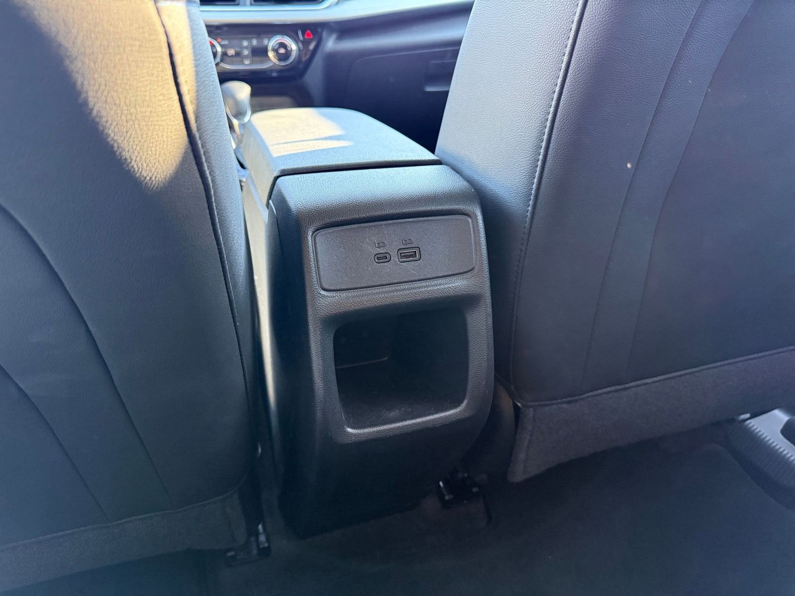 Used 2025 Chevrolet Trax LT image 23