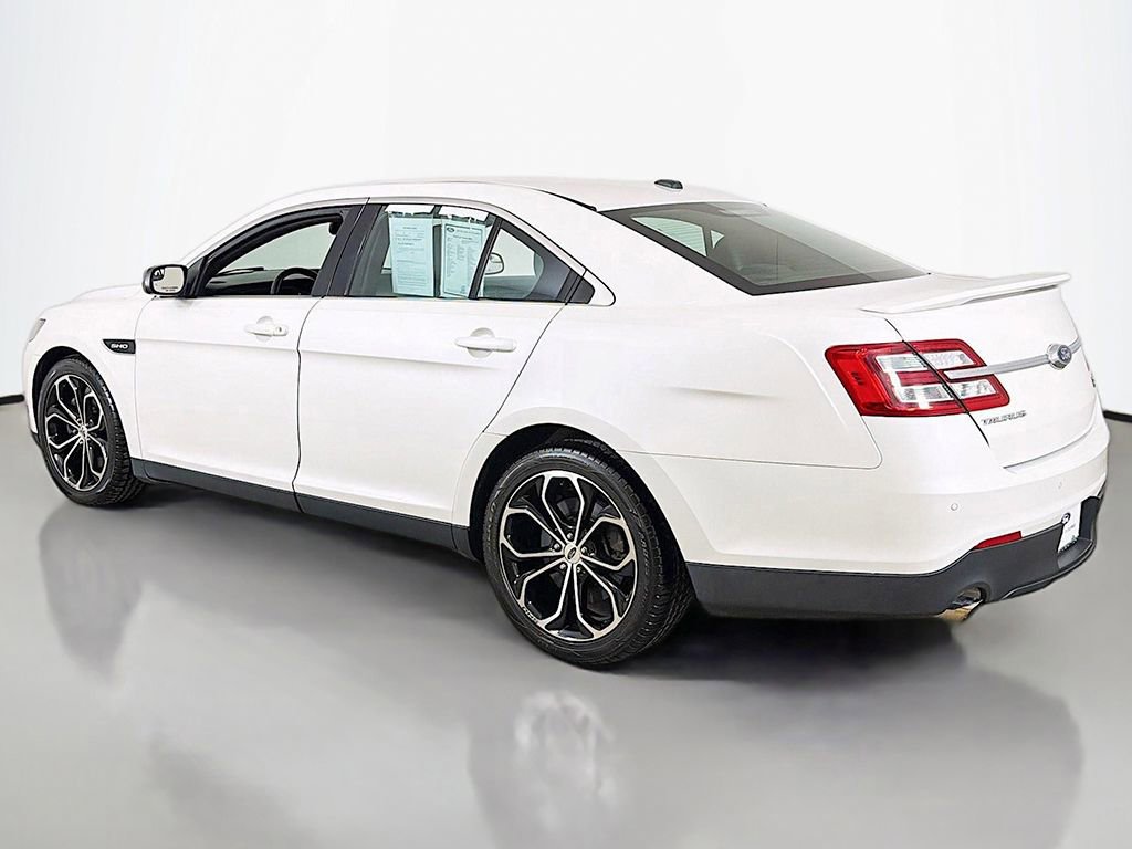 Used 2016 Ford Taurus SHO image 6