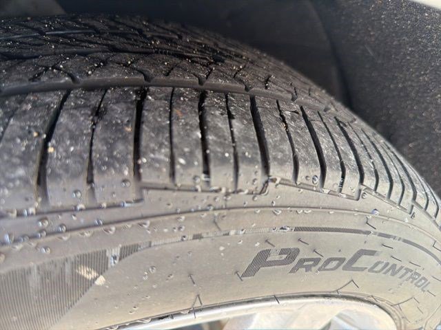 Used 2017 Cadillac XTS Luxury image 9